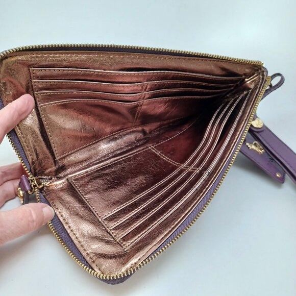 Emma Fox Wristlet Wallet Purple Leather Gold Tone Classic Zip Around - Picture 11 of 12